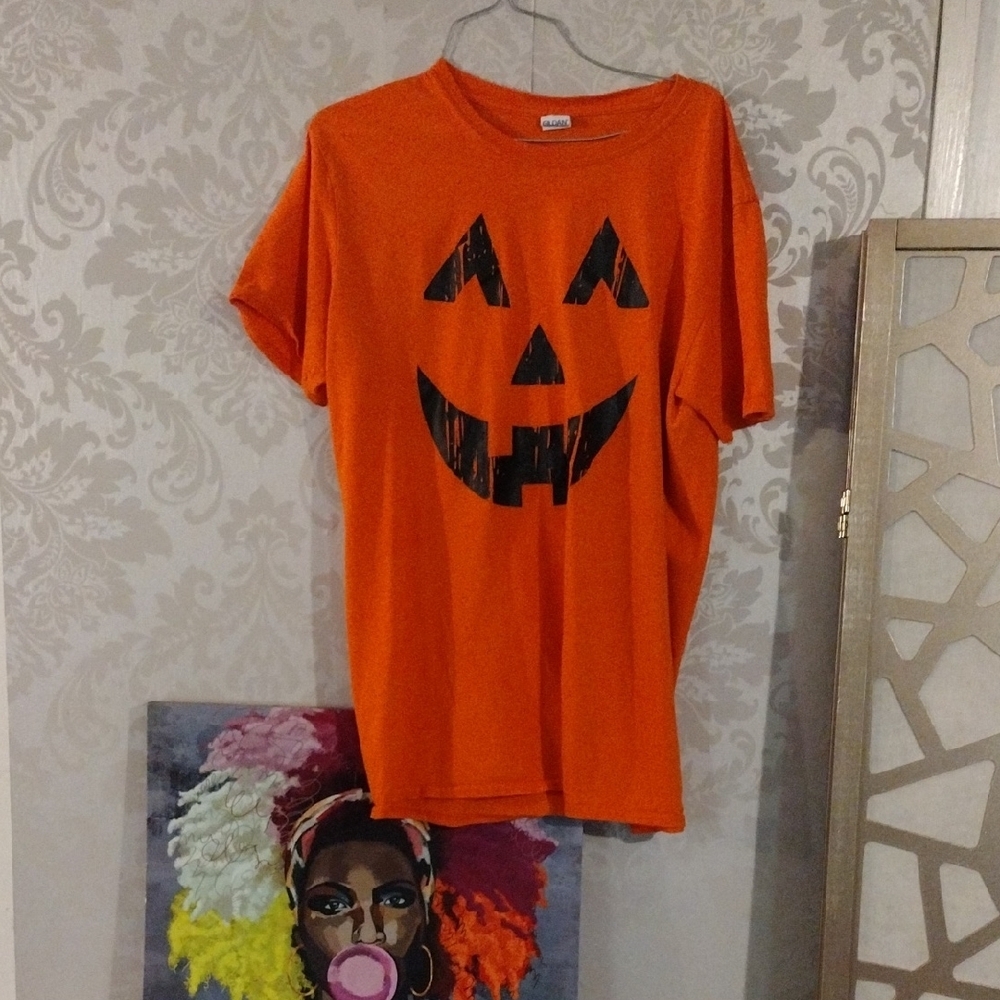 Gildan Orange Short Sleeve Tee